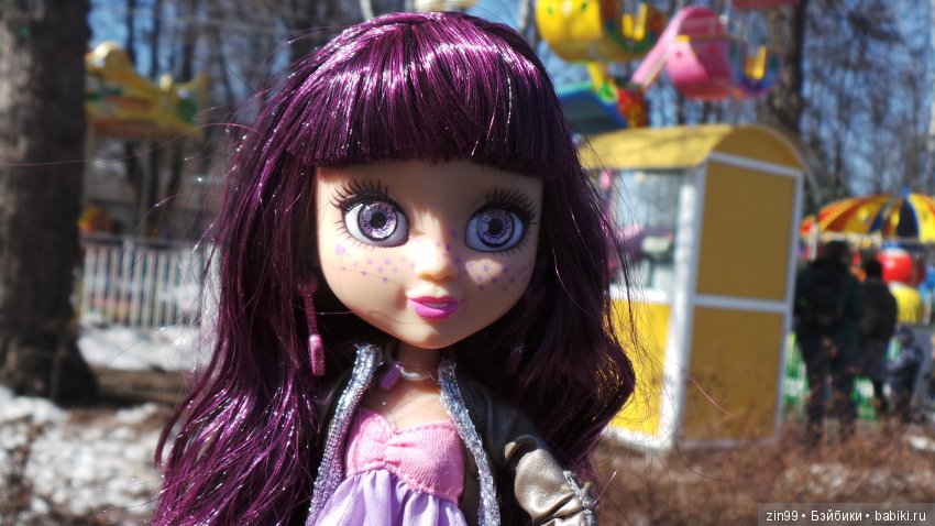 Воскресным днём, весенние Веснушки на прогулке