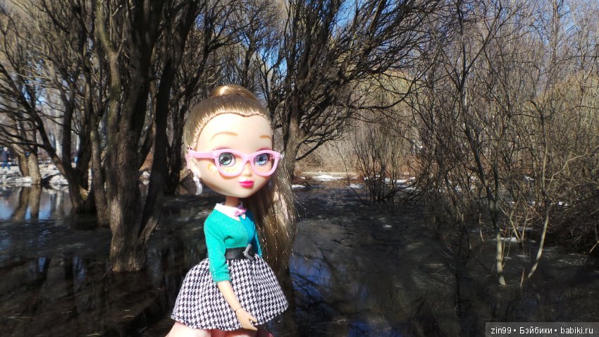 Воскресным днём, весенние Веснушки на прогулке