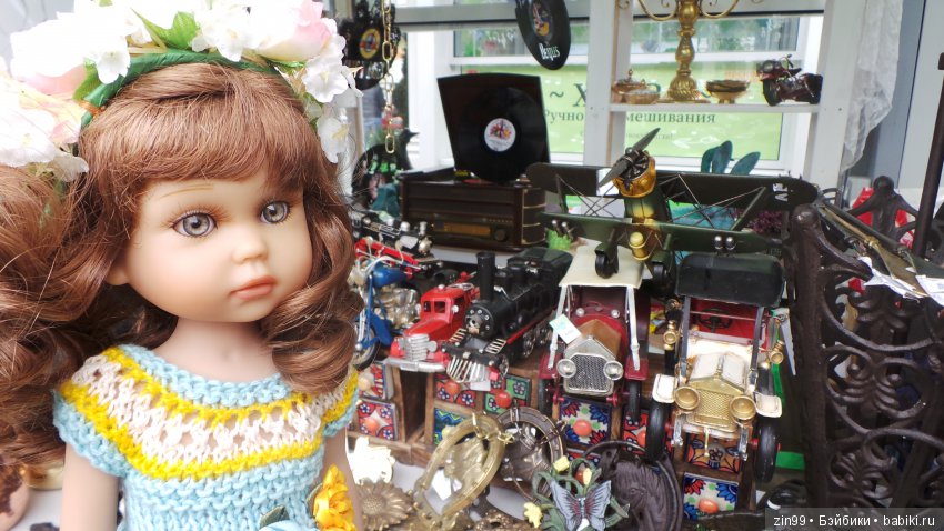 Мои куколки от Линды Рик, и еще подарили одну