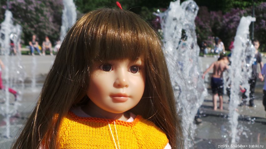 Цветёт сирень или Леночка и Сирень