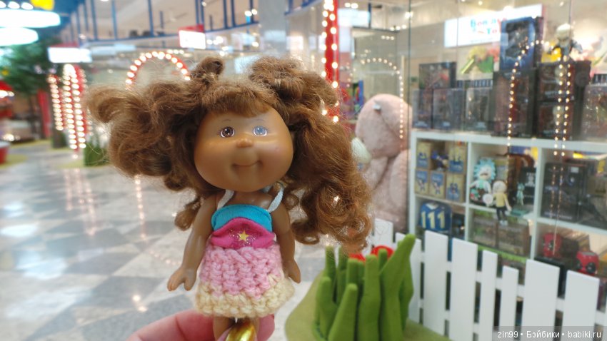 Прогулка в центральный детский магазин с капусткой и не только