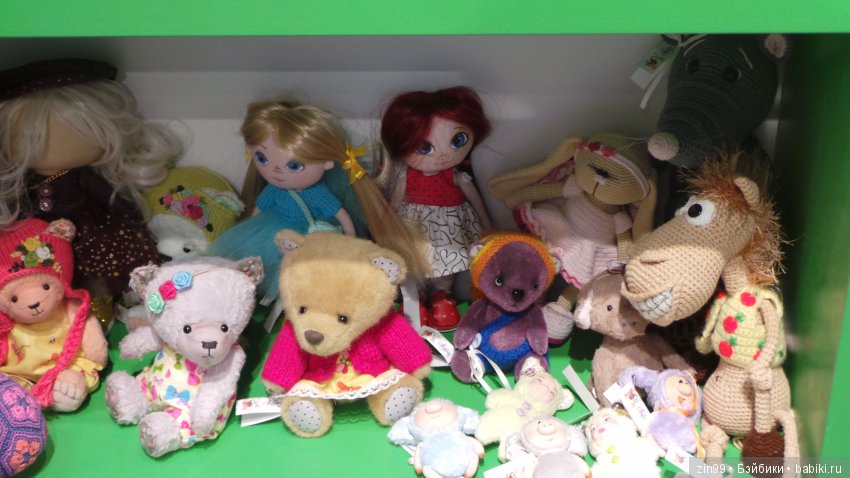 Прогулка в центральный детский магазин с капусткой и не только