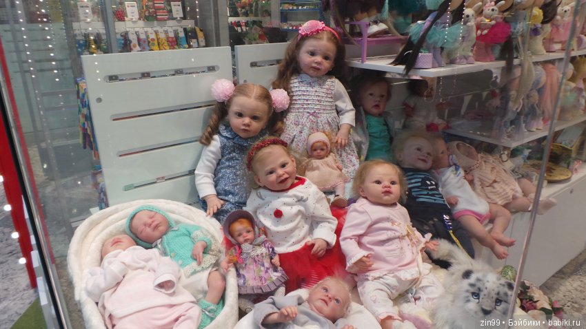 Прогулка в центральный детский магазин с капусткой и не только