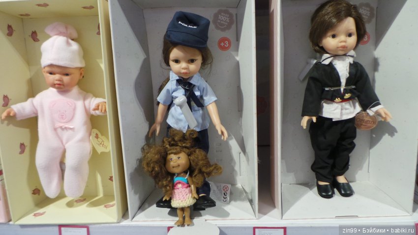 Прогулка в центральный детский магазин с капусткой и не только