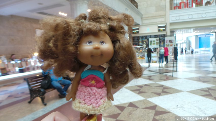 Прогулка в центральный детский магазин с капусткой и не только