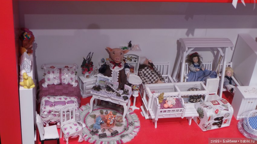 Прогулка в центральный детский магазин с капусткой и не только