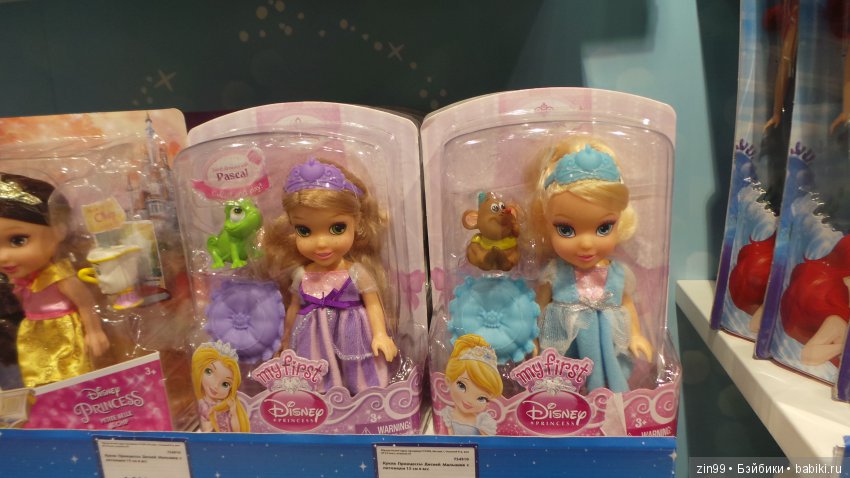 Прогулка в центральный детский магазин с капусткой и не только