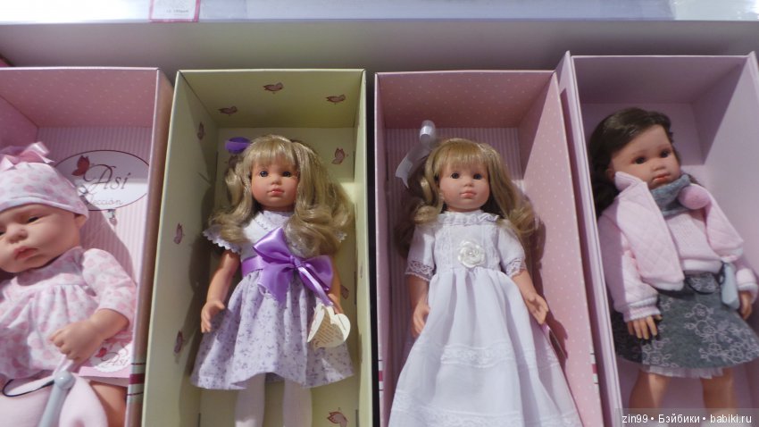 Прогулка в центральный детский магазин с капусткой и не только