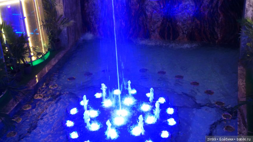 Прогулка в большой Торговый центр и в Центральный парк! С капустками (фото 3)