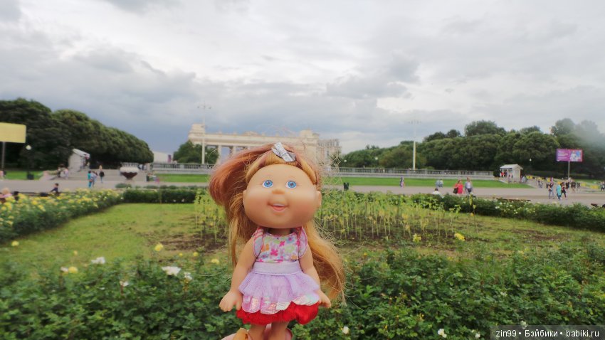 Прогулка в большой Торговый центр и в Центральный парк! С капустками