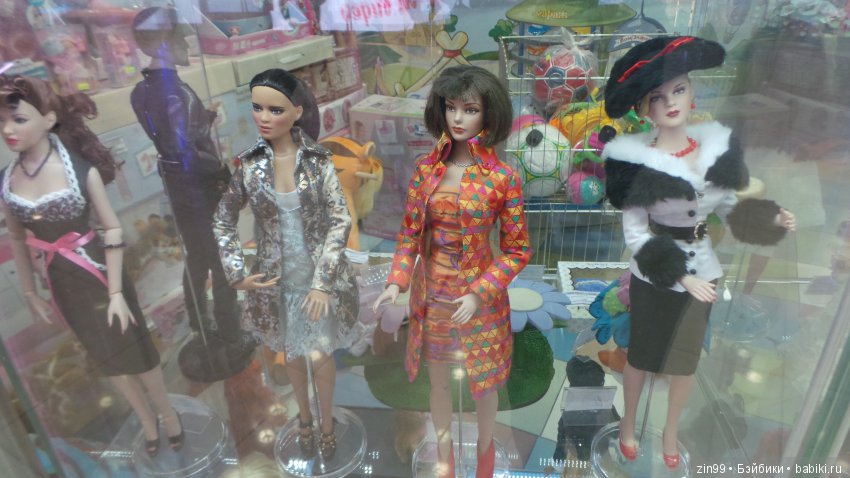 Прогулка в большой Торговый центр и в Центральный парк! С капустками