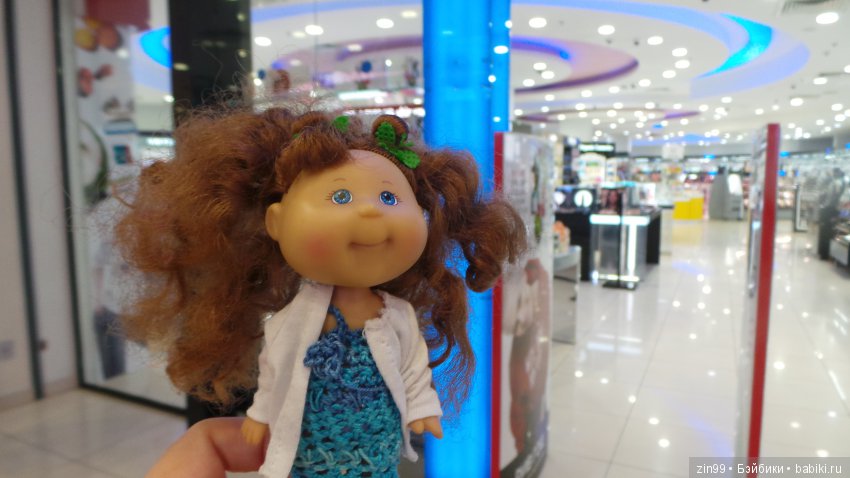 Прогулка в большой Торговый центр и в Центральный парк! С капустками