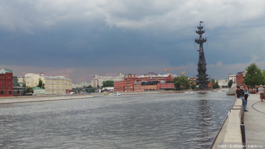 Прогулка в большой Торговый центр и в Центральный парк! С капустками