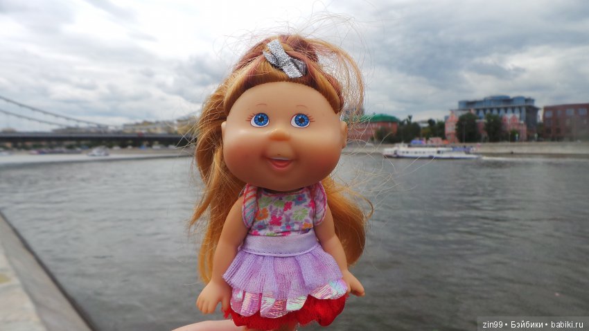 Прогулка в большой Торговый центр и в Центральный парк! С капустками