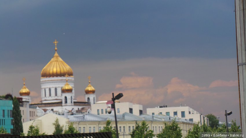 Прогулка в большой Торговый центр и в Центральный парк! С капустками