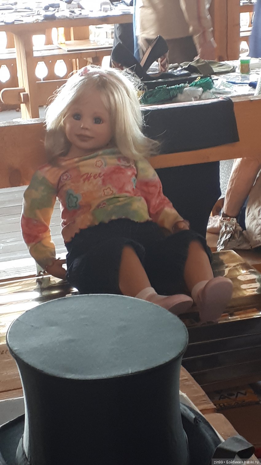 Блошиный рынок на Вернисаже в Измайлово