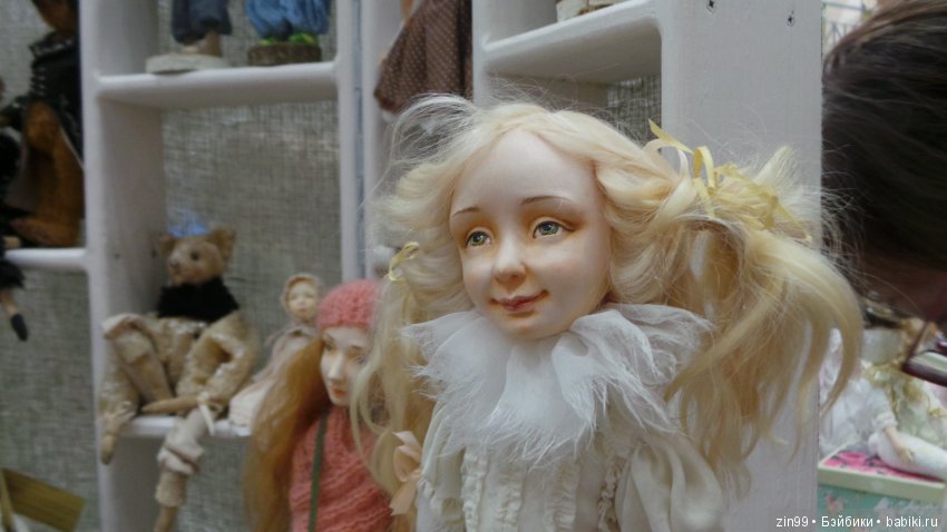 XV Международный Осенний Салон Авторских Кукол. 4 - 6 октября 2019. Москва, Тишинская пл.д.1