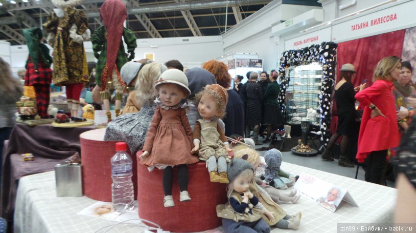 XV Международный Осенний Салон Авторских Кукол. 4 - 6 октября 2019. Москва, Тишинская пл.д.1