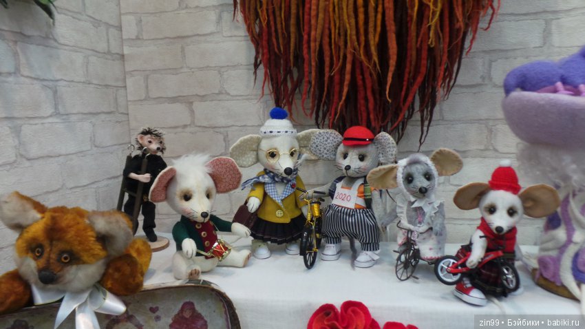 XV Международный Осенний Салон Авторских Кукол. 4 - 6 октября 2019. Москва, Тишинская пл.д.1