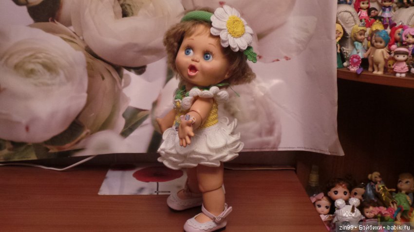 Натали гуляет в парке и новые наряды