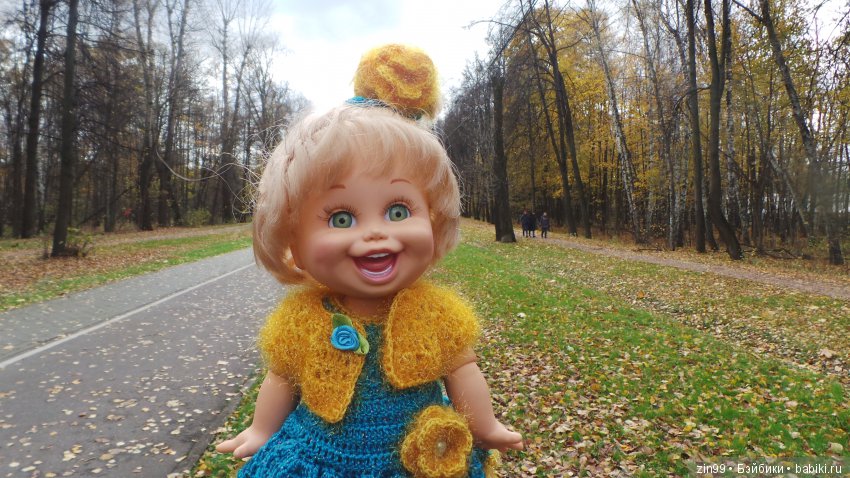 Натали гуляет в парке и новые наряды