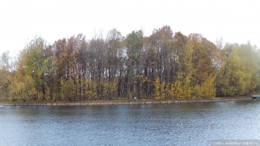 Натали гуляет в парке и новые наряды