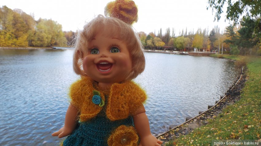 Натали гуляет в парке и новые наряды