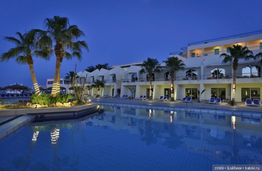 Приключения неутомимой — Проба пера: рассказы