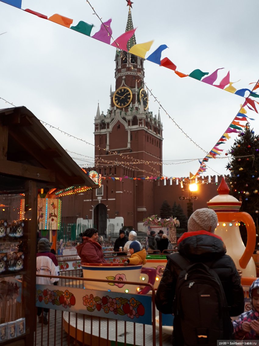 В преддверии Нового года, Манеж, Ёлки, Центр (фото 5)