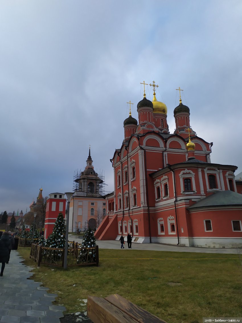 Новогодние гулянья, Зарядье, ГУМ, или в ГУМ за салатиком (фото 4)