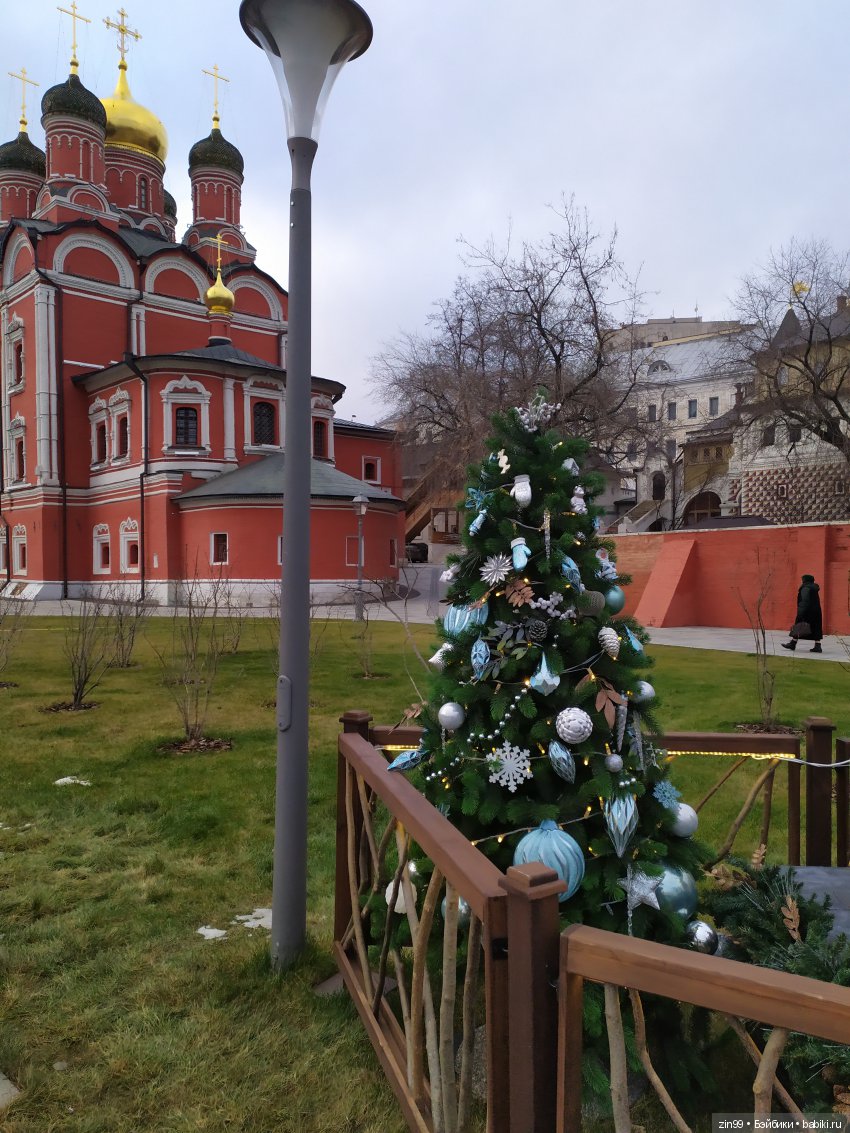 Новогодние гулянья, Зарядье, ГУМ, или в ГУМ за салатиком (фото 3)