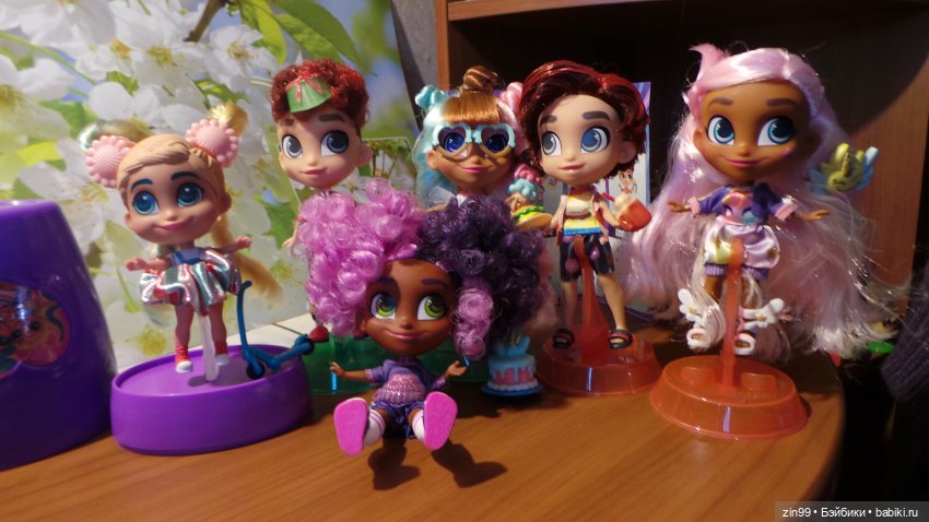 Кидзы любят собирать коллекции кукол