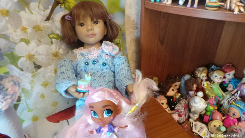 Кидзы любят собирать коллекции кукол