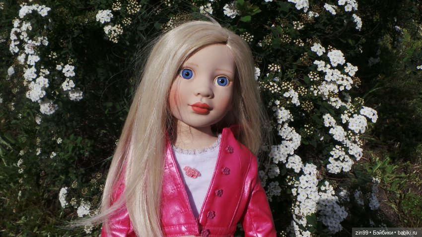 Мини сиреневый сад и новый для Нины наряд