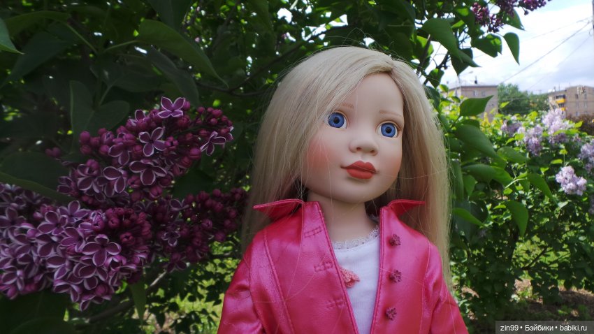 Мини сиреневый сад и новый для Нины наряд