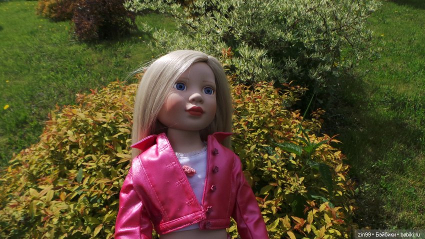 Мини сиреневый сад и новый для Нины наряд