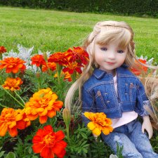 Красивая девочка Сарочка от  Ruby Red