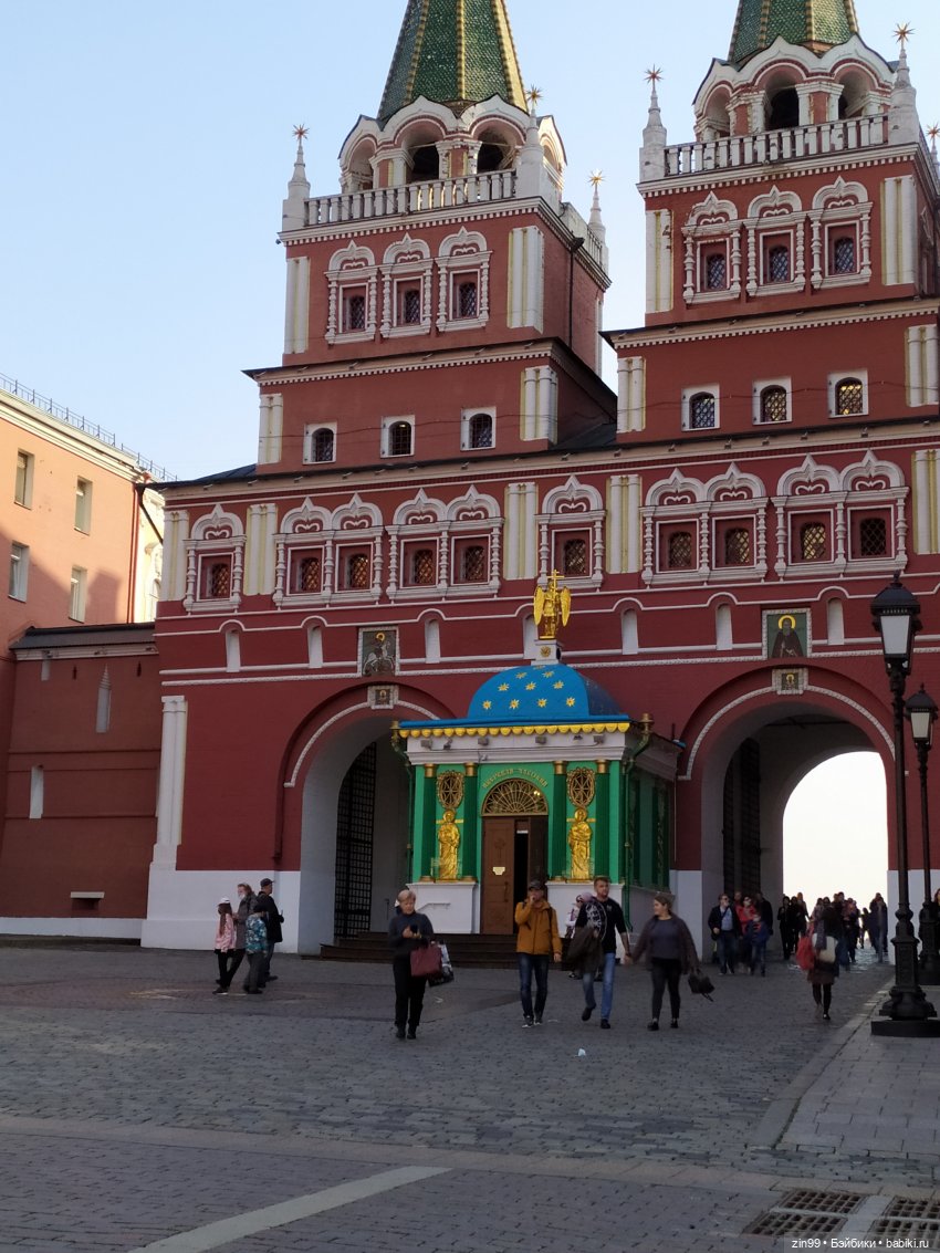 ГУМ, Манеж, центр Москвы. Веснушка