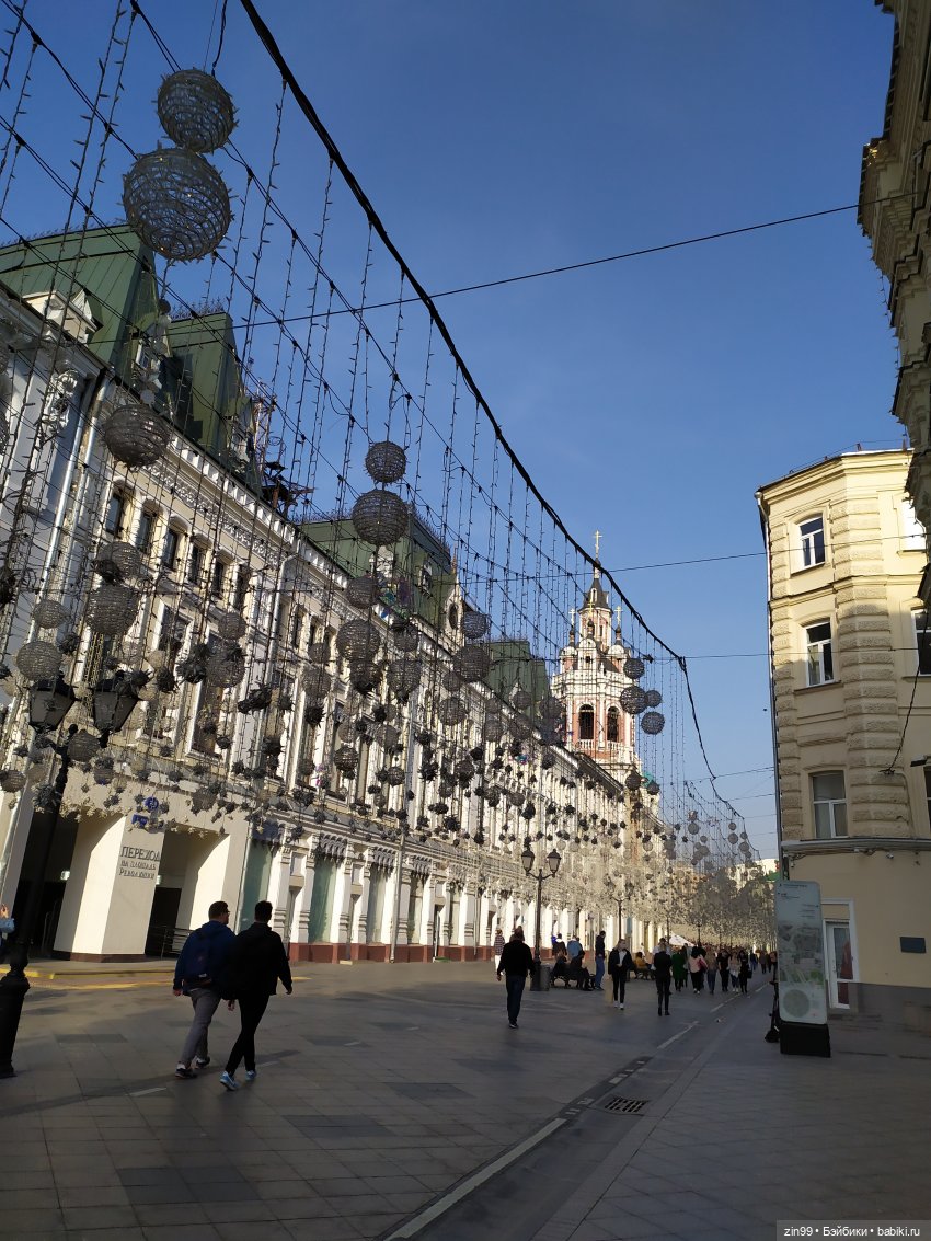 ГУМ, Манеж, центр Москвы. Веснушка