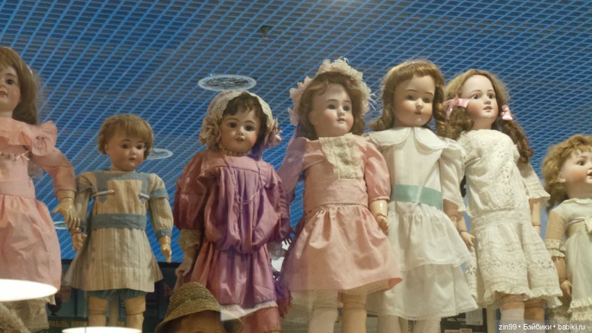 Прогулка по Центральному детскому магазину и Кузнецкому мосту с Веснушкой