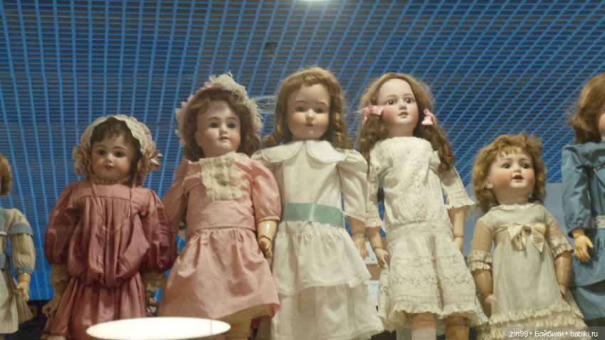 Прогулка по Центральному детскому магазину и Кузнецкому мосту с Веснушкой