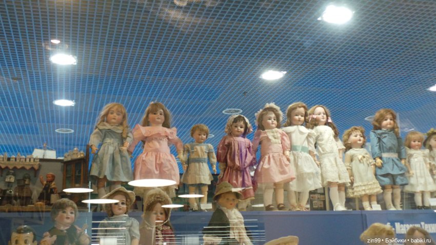 Прогулка по Центральному детскому магазину и Кузнецкому мосту с Веснушкой