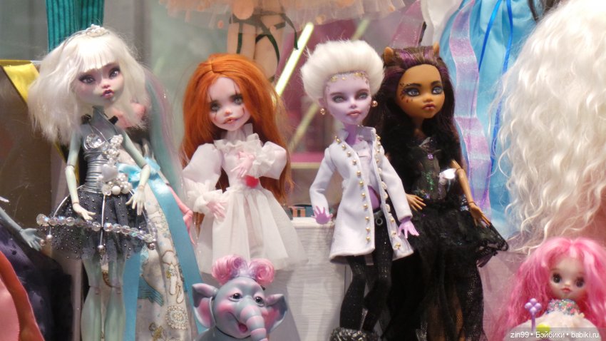 Прогулка по Центральному детскому магазину и Кузнецкому мосту с Веснушкой