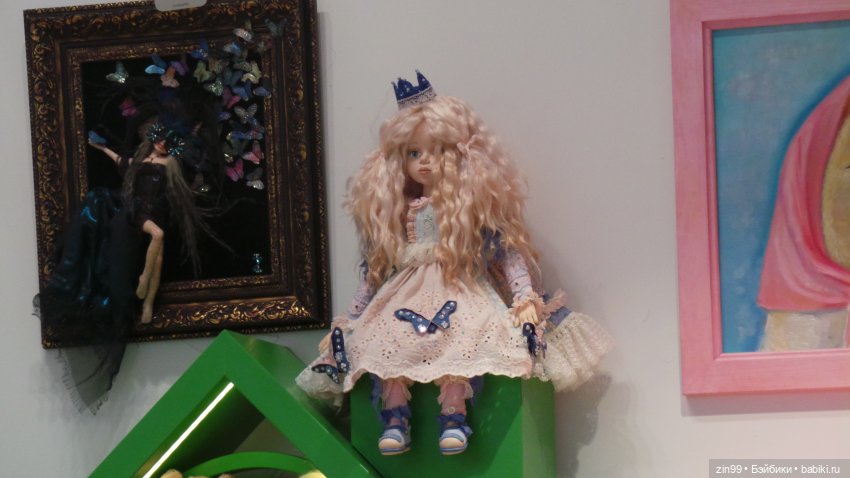 Прогулка по Центральному детскому магазину и Кузнецкому мосту с Веснушкой