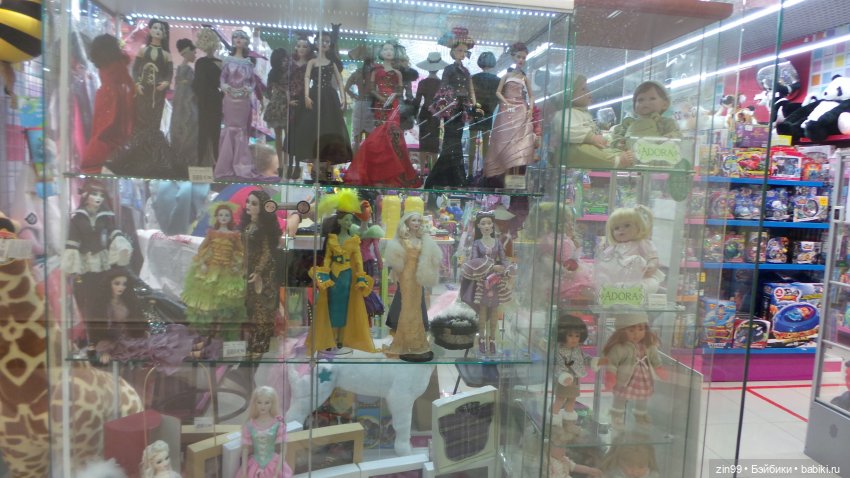 Прогулка по Центральному детскому магазину и Кузнецкому мосту с Веснушкой