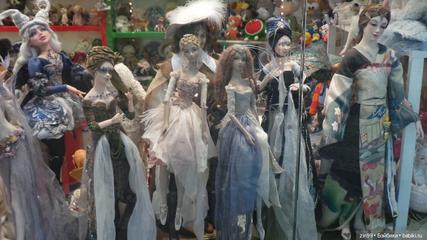 Прогулка по Центральному детскому магазину и Кузнецкому мосту с Веснушкой