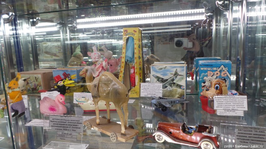 Прогулка по Центральному детскому магазину и Кузнецкому мосту с Веснушкой