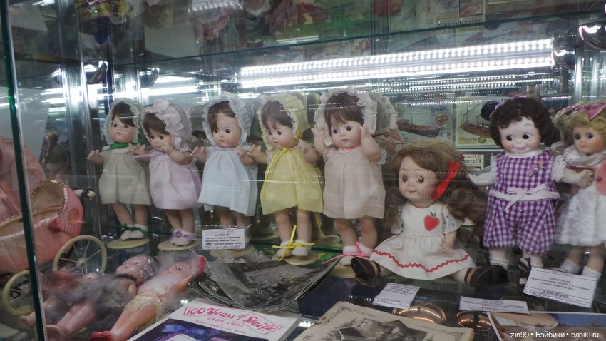 Прогулка по Центральному детскому магазину и Кузнецкому мосту с Веснушкой