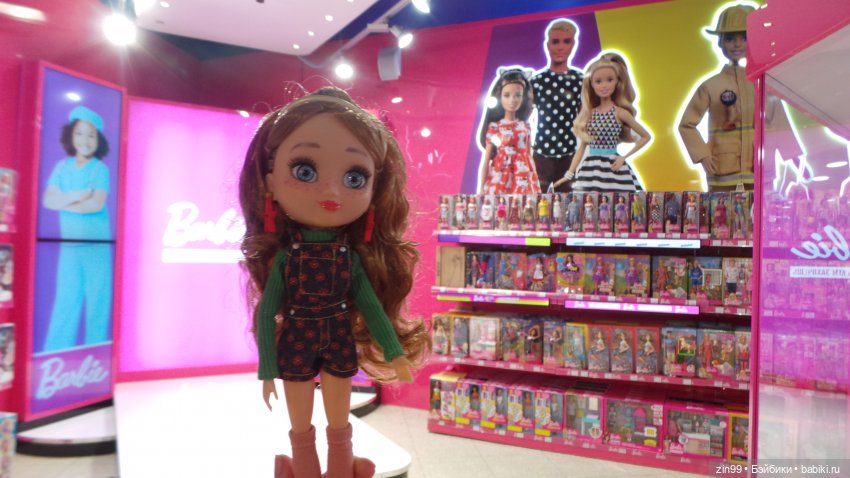 Прогулка по Центральному детскому магазину и Кузнецкому мосту с Веснушкой