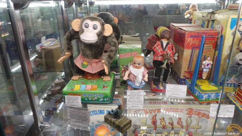 Прогулка по Центральному детскому магазину и Кузнецкому мосту с Веснушкой